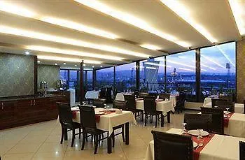 Hotel Baskent 3*
